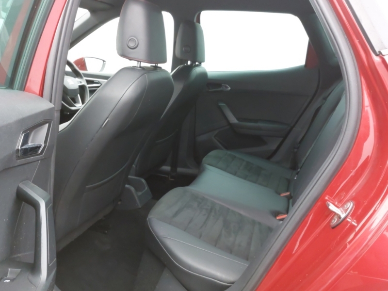 Seat Arona 1.0 Tsi 115 Fr Sport Ez BJ69HCY Red #6