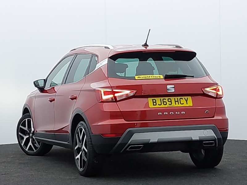 Seat Arona 1.0 Tsi 115 Fr Sport Ez BJ69HCY Red #2