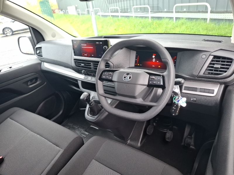 Vauxhall Vivaro 2.0 Turbo D 145 Prime H1 Van SD26RXK White #3