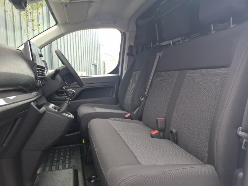 Vauxhall Vivaro 2.0 Turbo D 145 Prime H1 Van SD26RXK White #5