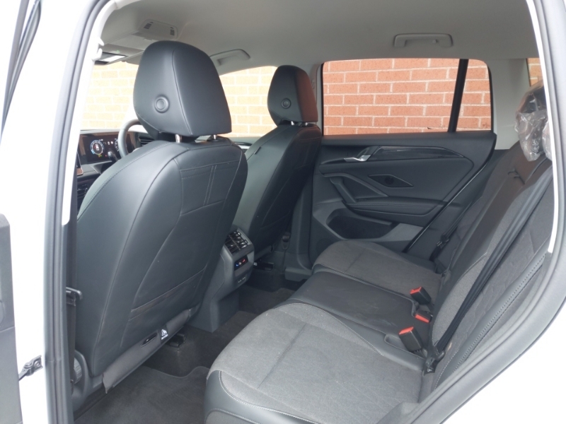 Volkswagen Tiguan 1.5 Etsi Match Dsg SA25FVC White #6