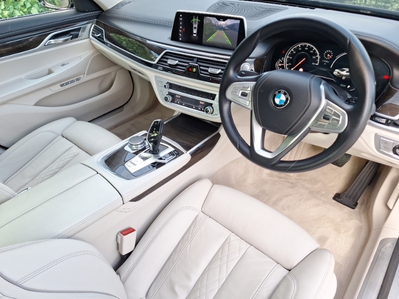 BMW 7 Series 740Ld Xdrive Exclusive Black #6
