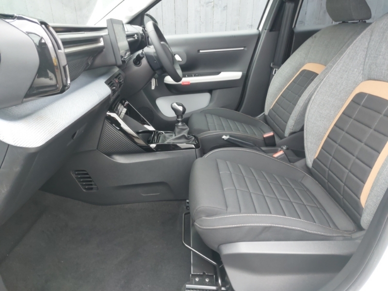 Citroen C3 Aircross 1.2 Turbo Plus White #5