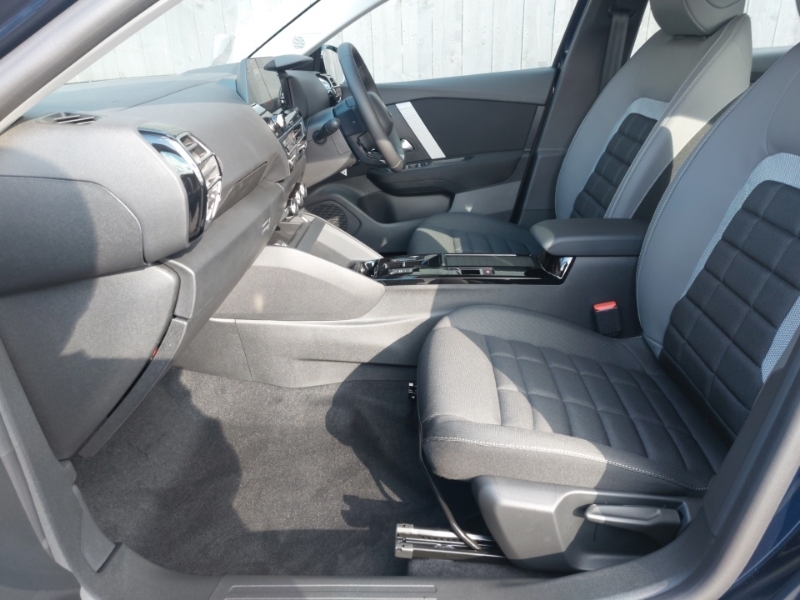 Citroen C4 1.2 130 Plus Blue #5