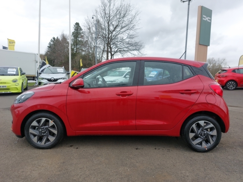 Hyundai I10 1.0 63 Advance Nav SL26TTU Red #4