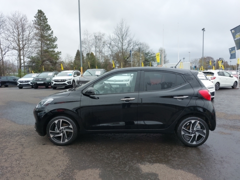 Hyundai I10 1.2 79 Premium Nav SL26WNF Black #4