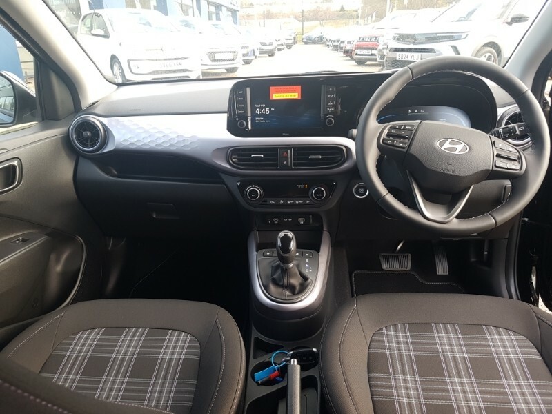 Hyundai I10 1.2 79 Premium Nav SV26JUY Grey #3