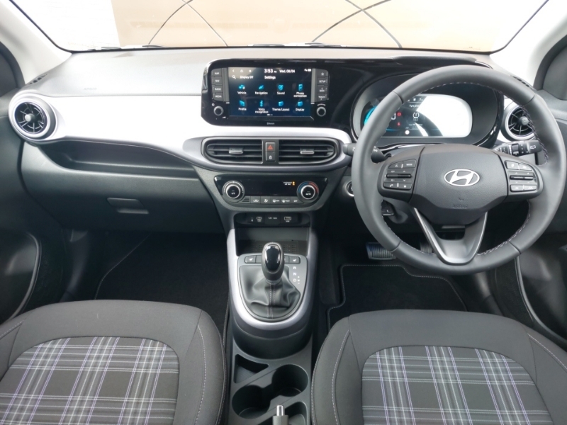 Hyundai I10 1.2 79 Premium Nav SD26YUC Black #3