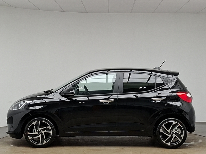 Hyundai I10 1.2 79 Premium Nav PX26ZPK Black #4