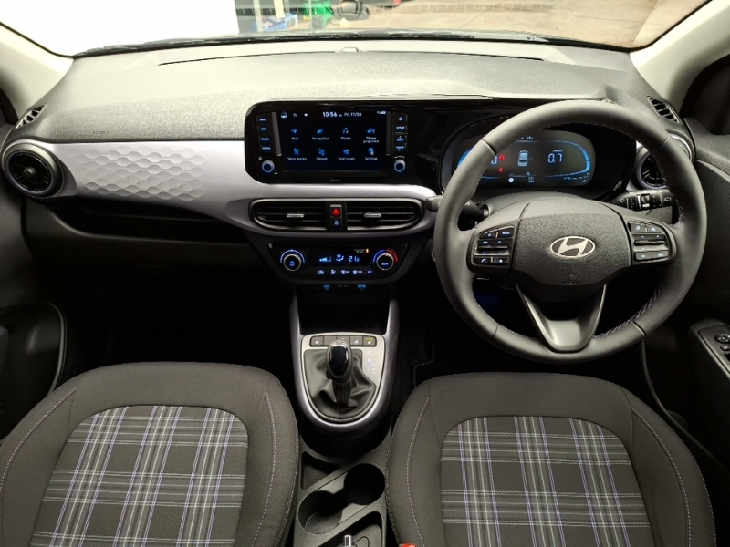 Hyundai I10 1.2 79 Premium Nav PX26ZPK Black #3