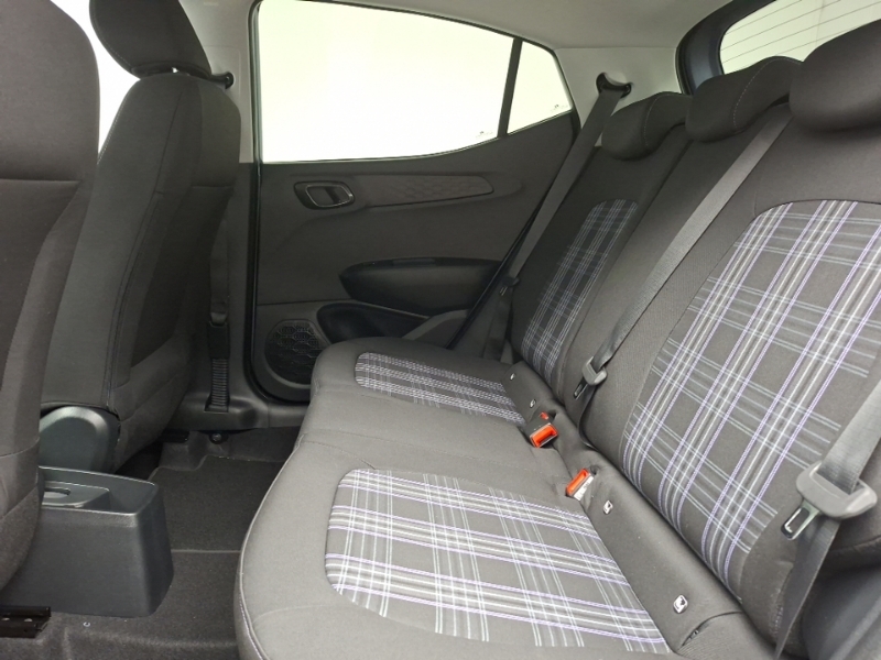 Hyundai I10 1.2 79 Premium Nav PX26WMK Blue #6