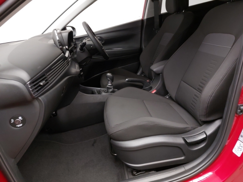 Hyundai Bayon 1.0 Tgdi 90 Tech Line SD26OVJ Red #5
