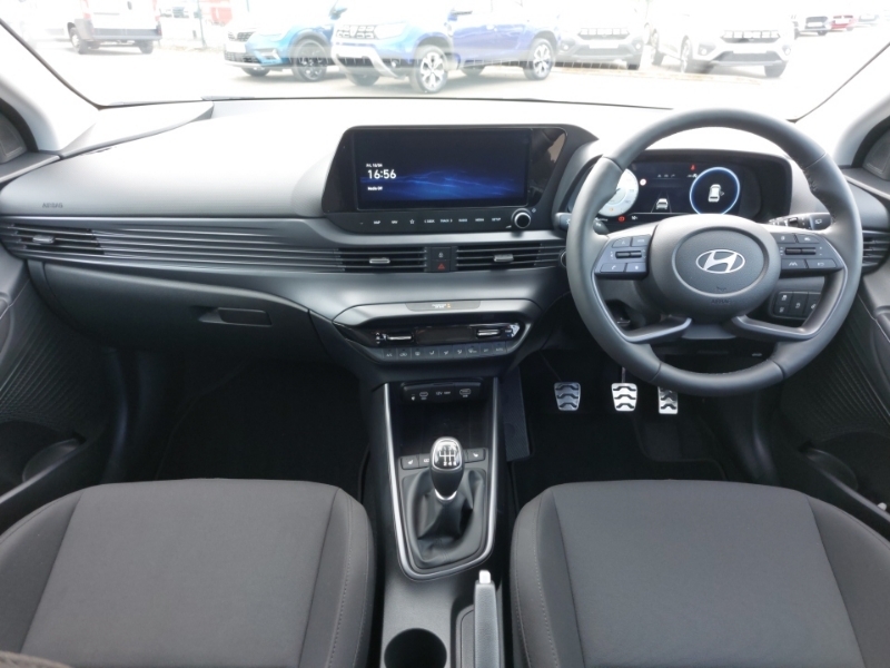 Hyundai Bayon 1.0 Tgdi 90 Tech Line SL26UBF White #3
