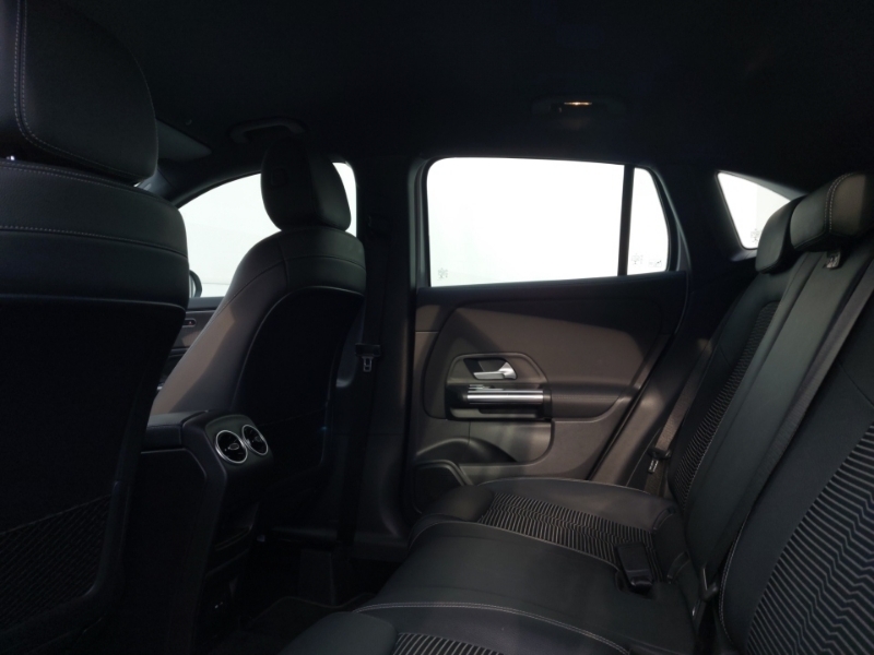 Mercedes-Benz GLA Class Gla 200 Sport Executive HV21WCM Silver #6
