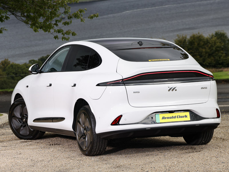 MG IM6 300Kw Long Range 100Kwh White #2