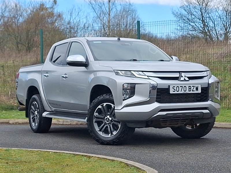 Mitsubishi L200 Double Cab Di-d 150 Barbarian 4Wd Silver