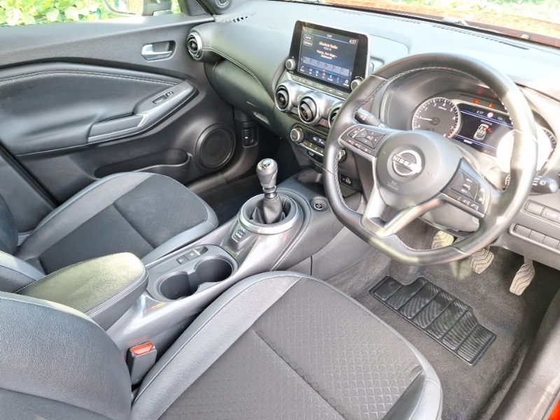 Nissan Juke 1.0 Dig-t 114 N-connecta SN23KJW Red #6