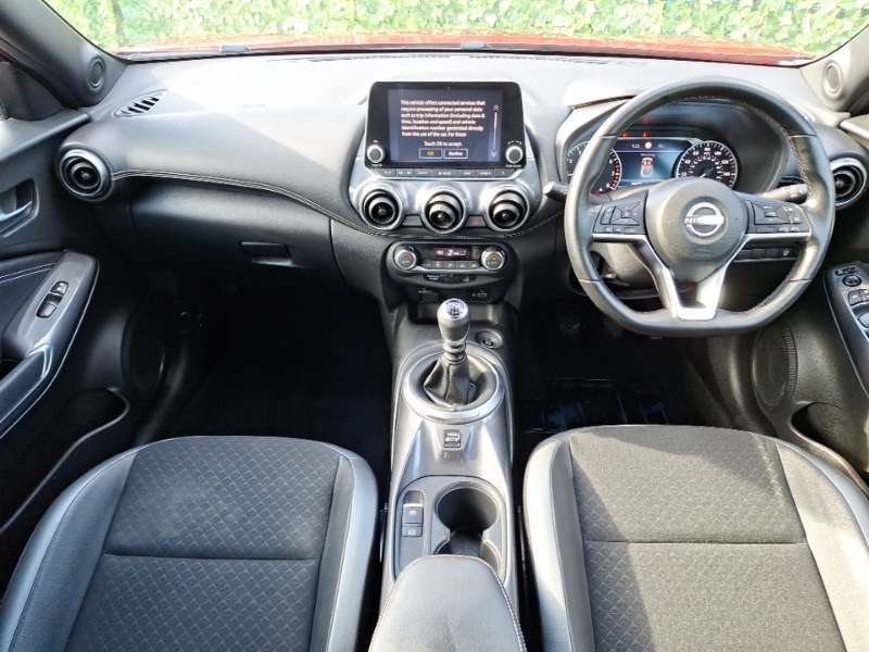 Nissan Juke 1.0 Dig-t 114 N-connecta SN23KJW Red #4