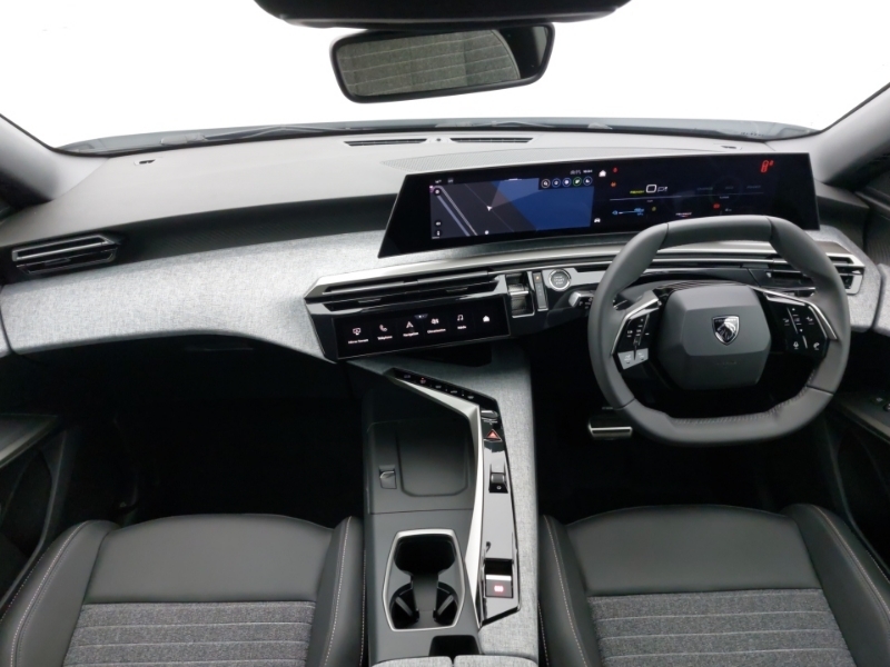 Peugeot 3008 157Kw Allure 73Kwh White #3