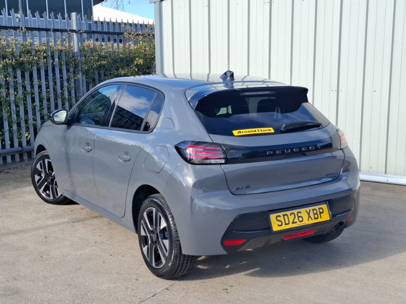 Peugeot 3008 157Kw Gt 73Kwh SD26XPB White #2