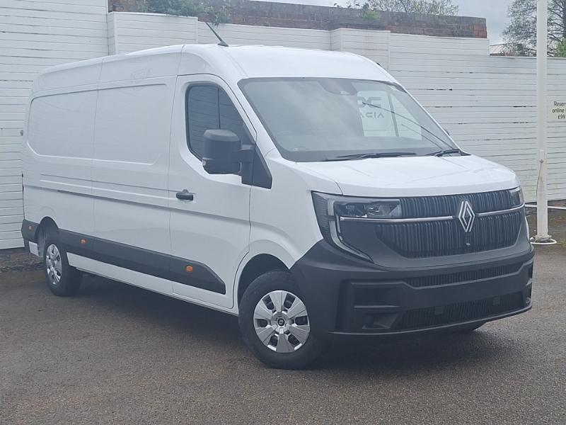 Renault Master Lm35 Blue Dci 150 Advance Medium Roof Van White