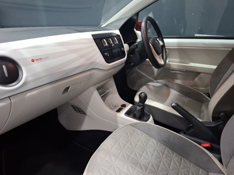 Volkswagen Up 1.0 90Ps Up Beats YT67OBU White #5