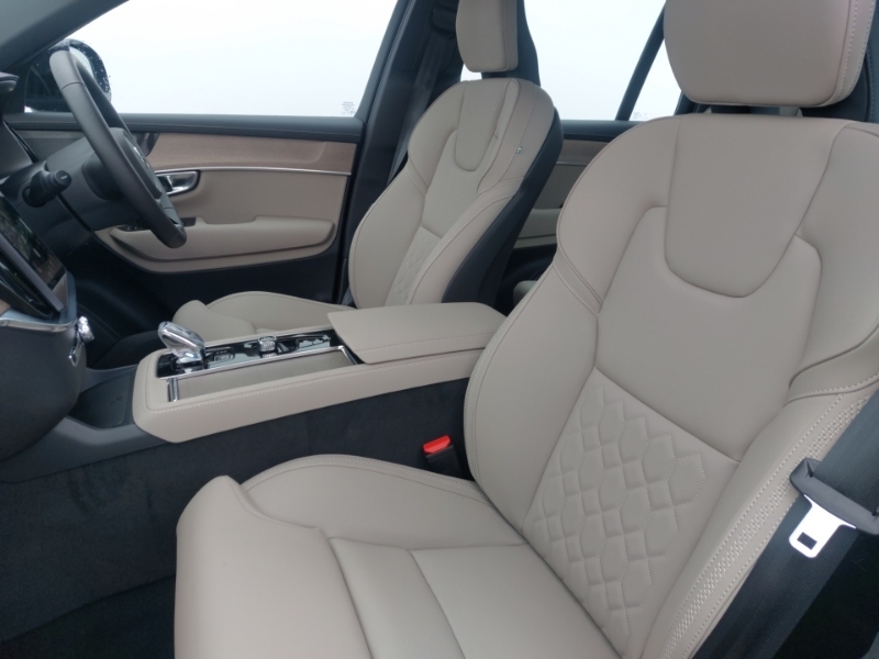 Volvo XC90 2.0 B5p Plus Dark Awd Geartronic Black #5