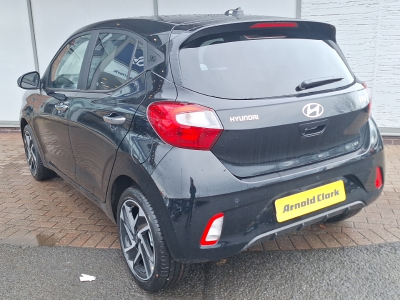 Hyundai I10 1.2 79 Premium Nav SD26VGZ Black #2