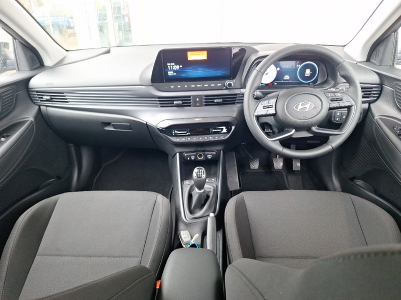 Hyundai I20 1.0T Gdi 90 Tech Line Black #3