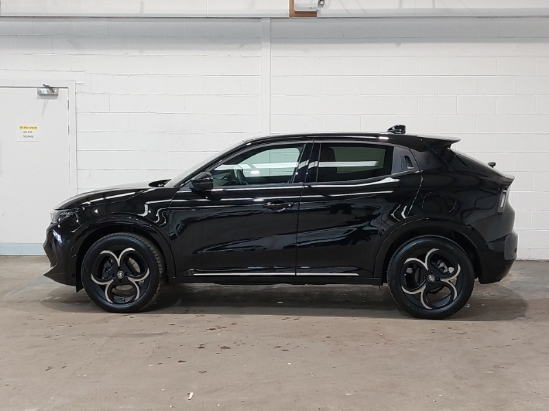 Alfa Romeo Junior 1.2 Turbo Ibrida Intensa ST75KWB Black #4