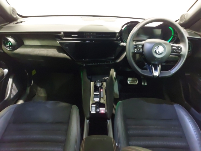 Alfa Romeo Junior 1.2 Turbo Ibrida Intensa ST75KWB Black #3