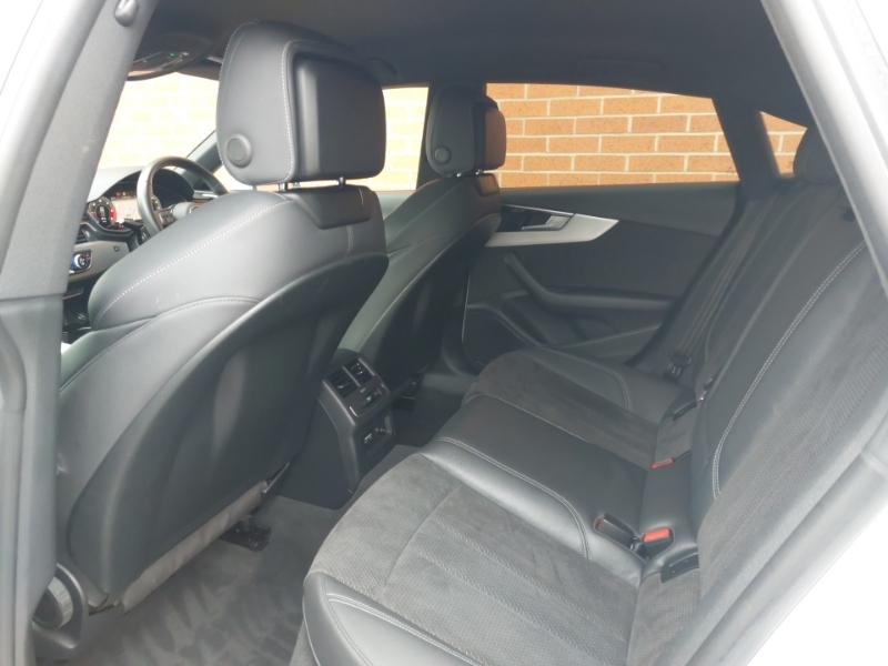Audi A5 35 Tdi S Line S Tronic WF70ZWW White #6