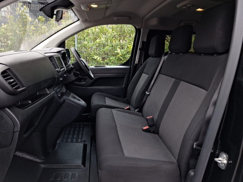 Citroen e-SpaceTourer 100Kw Business Edition XL 9 Seat 50Kwh Black #5