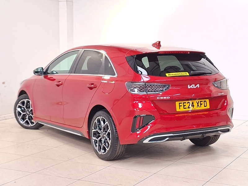 Kia Ceed 1.5T Gdi Isg Gt-line FE24XFD Red #2
