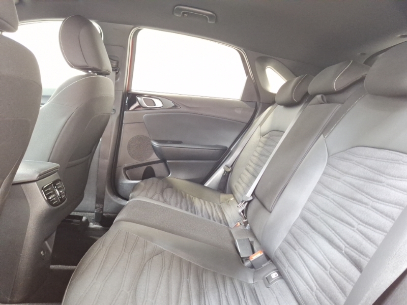Kia Ceed 1.5T Gdi Isg Gt-line FE24XFD Red #6