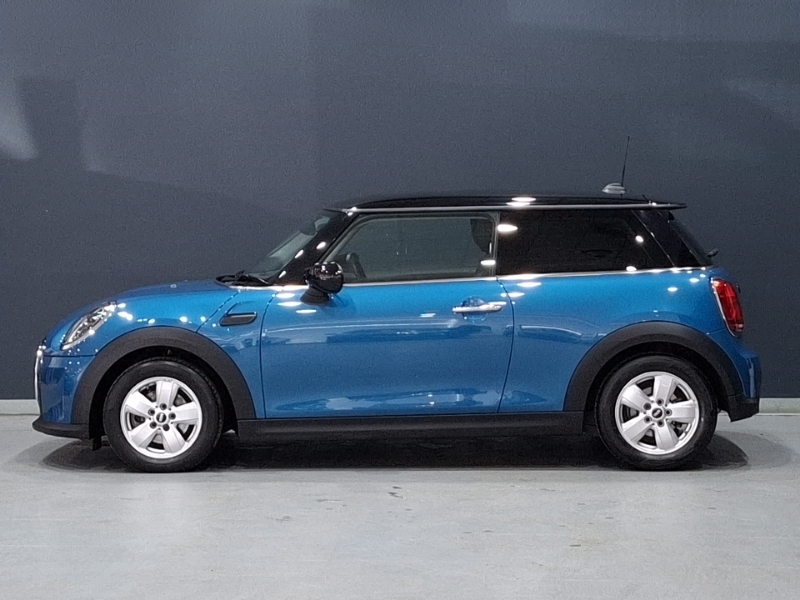 Mini Hatch 1.5 Cooper Classic YJ72ADT Blue #4