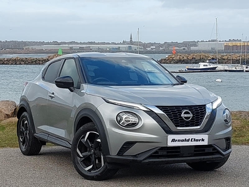 Nissan Juke 1.0 Dig-t 114 N-connecta Silver
