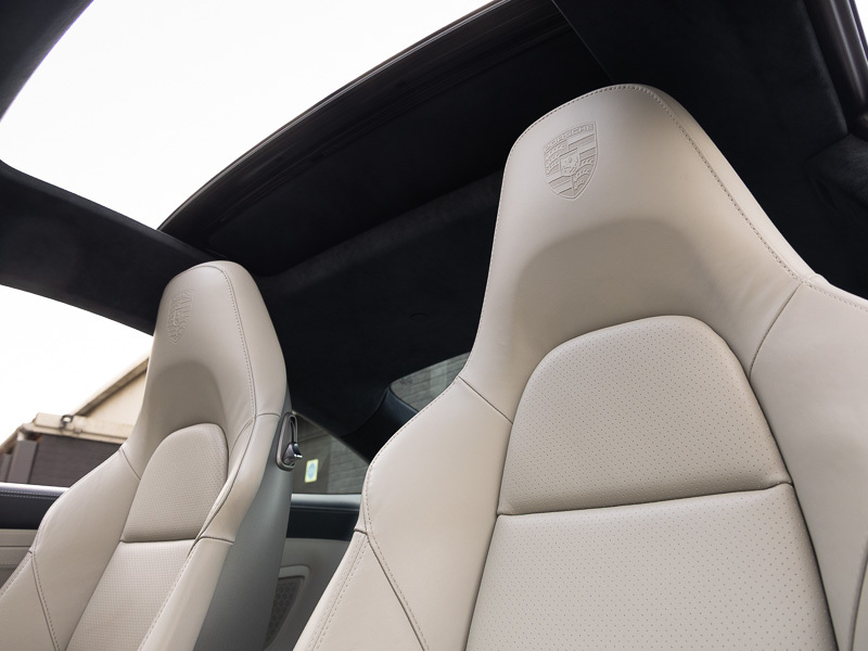 Porsche 911 Gts 2dr Grey #6