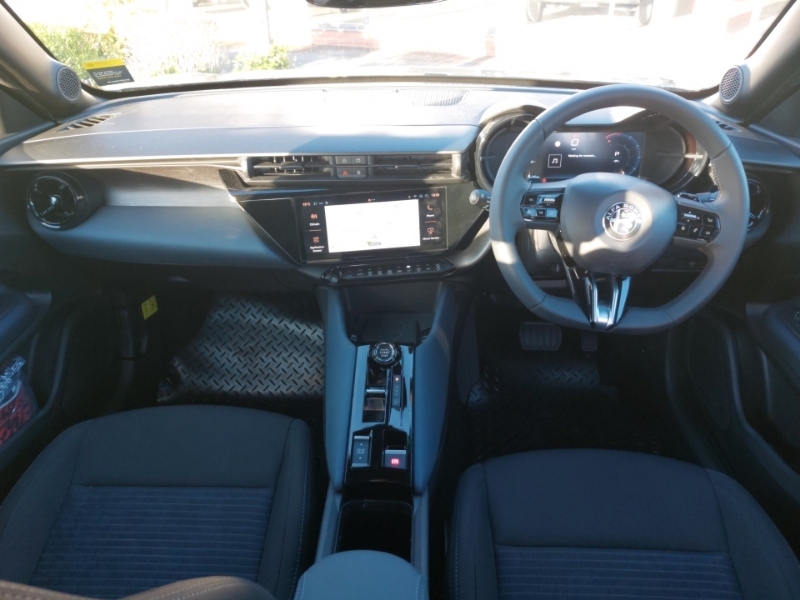 Alfa Romeo Junior 1.2 Turbo Ibrida Technology Pack ST75MKC Grey #3