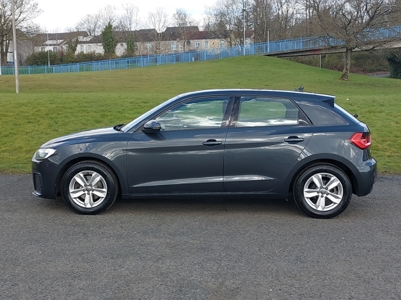 Audi A1 30 Tfsi Se LO19ZTS Grey #4