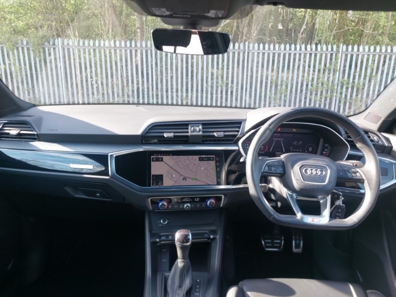 Audi Q3 35 Tfsi Black Edition S Tronic LS71VMH Grey #3