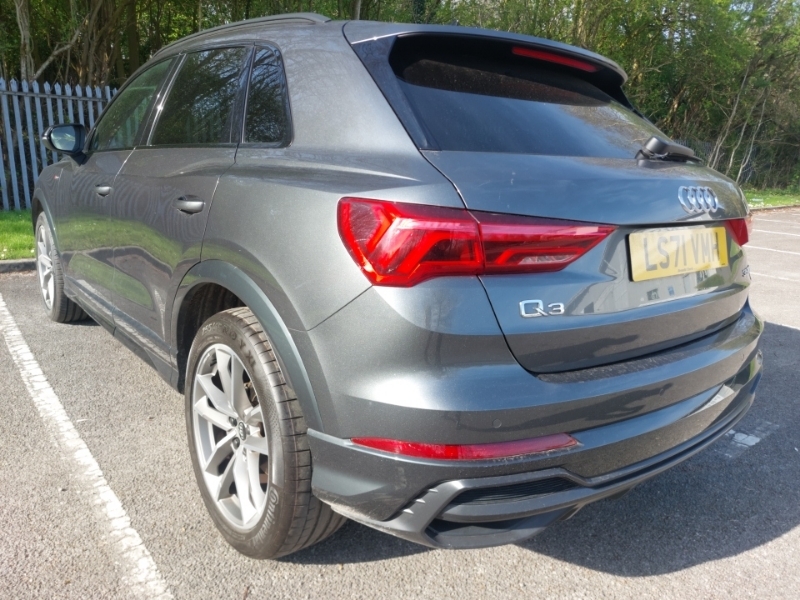 Audi Q3 35 Tfsi Black Edition S Tronic LS71VMH Grey #2