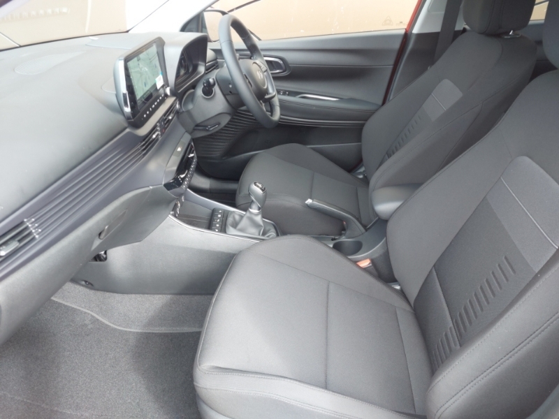 Hyundai Bayon 1.0 Tgdi 90 Tech Line Red #5