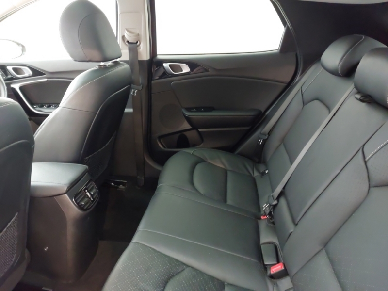Kia Xceed 1.5T Gdi Isg 4 SB71WND Red #6