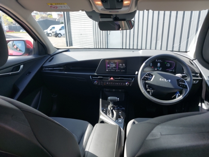 Kia Niro 1.6 Gdi Hybrid 2 Dct LV23JNK Red #3