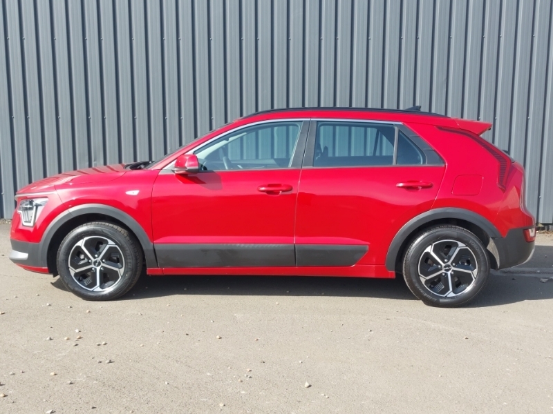 Kia Niro 1.6 Gdi Hybrid 2 Dct LV23JNK Red #4