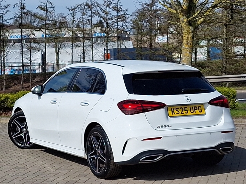 Mercedes-Benz A Class A200d Amg Line Executive KS25UPG White #2