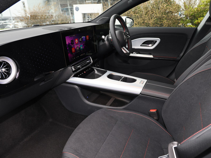 Mercedes-Benz CLA Class Cla 250 200Kw Amg Line Executive 85Kwh White #5