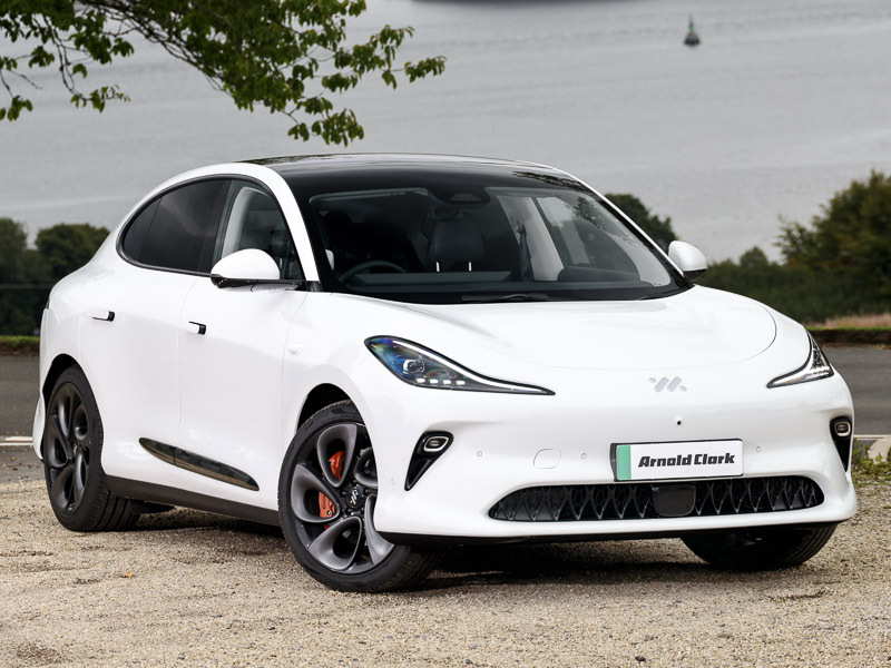 MG IM6 553Kw Launch Edition 100Kwh Awd White