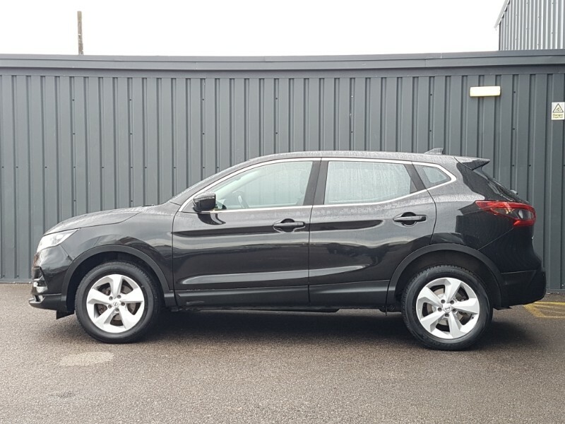 Nissan Qashqai 1.5 Dci 115 Acenta Premium MXZ6046 Black #4